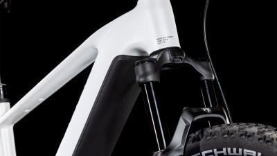Cube Reaction Hybrid SLT 800 metallicwhite'n'black Gr&ouml;&szlig;e: M Produktbild 6