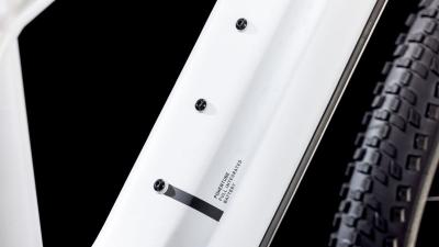 Cube Reaction Hybrid SLT 800 metallicwhite'n'black Gr&ouml;&szlig;e: L Produktbild 2