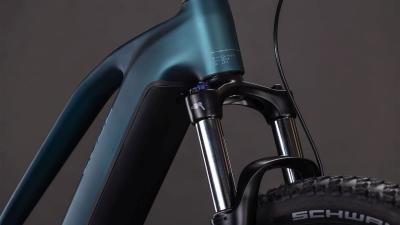 Cube Reaction Hybrid ONE 800 royalgreen'n'prism Gr&ouml;&szlig;e: Trapeze M Produktbild 5