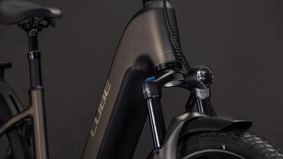 Cube Touring Hybrid Comfort SLX 800 charcoal'n'chrome Gr&ouml;&szlig;e: Easy Entry 54 cm Produktbild 5